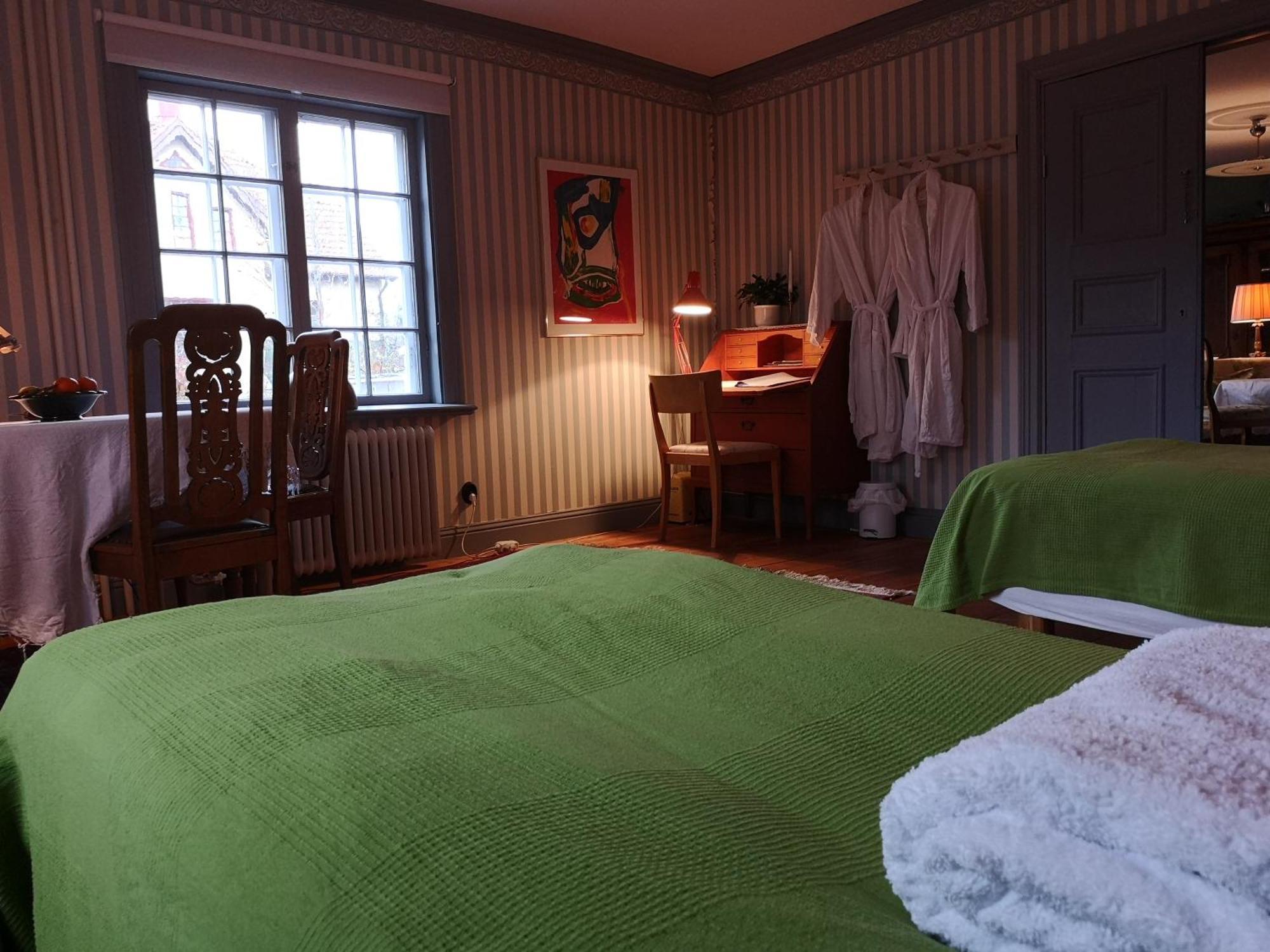 Stockholm B&B Cottage Нака Стая снимка