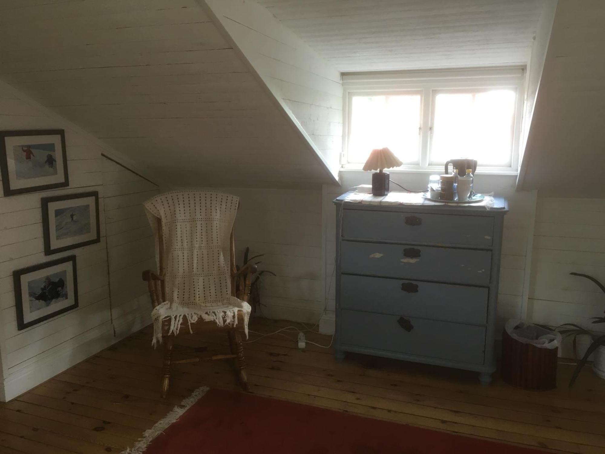 Stockholm B&B Cottage Нака Стая снимка