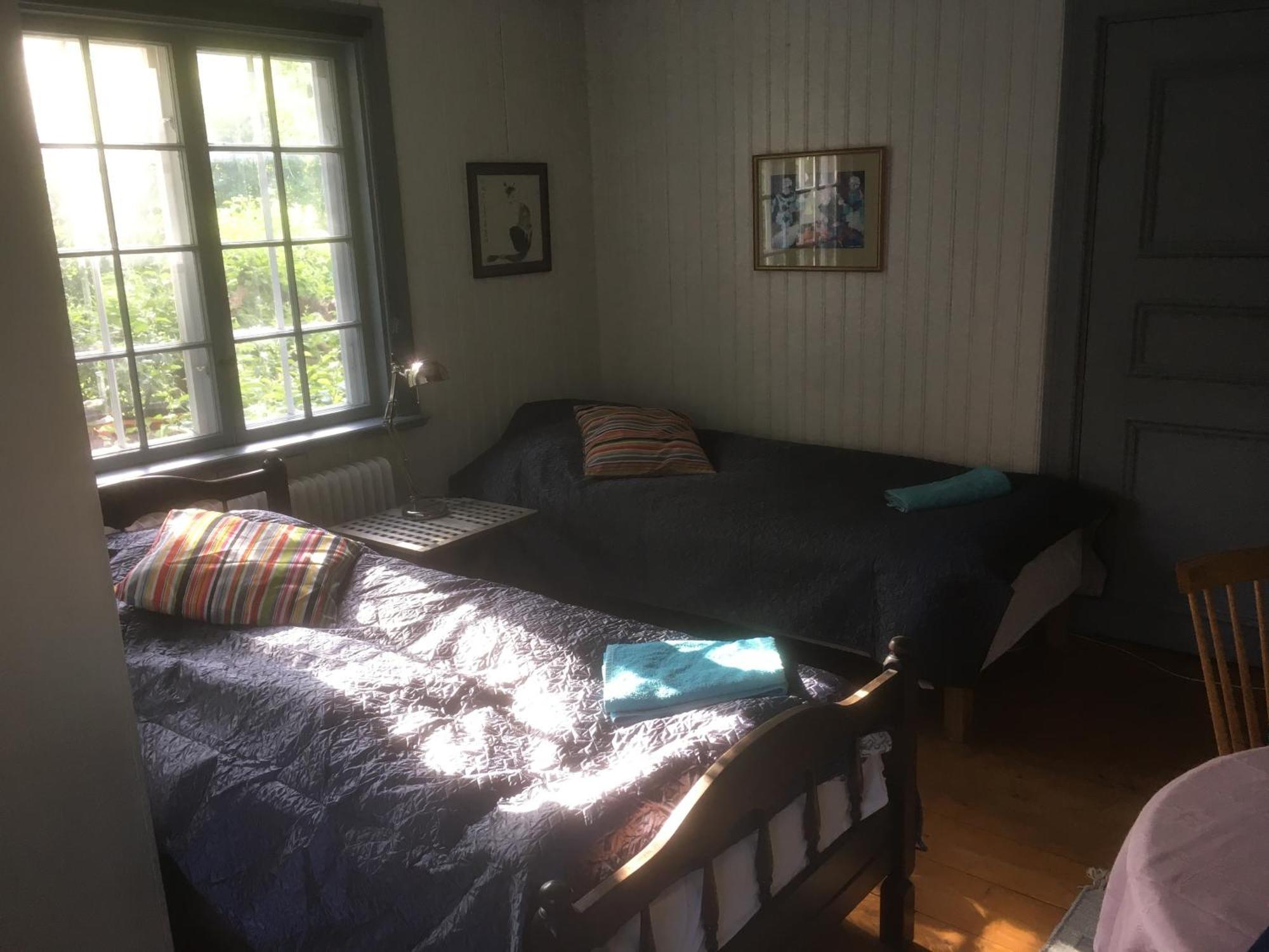 Stockholm B&B Cottage Нака Стая снимка