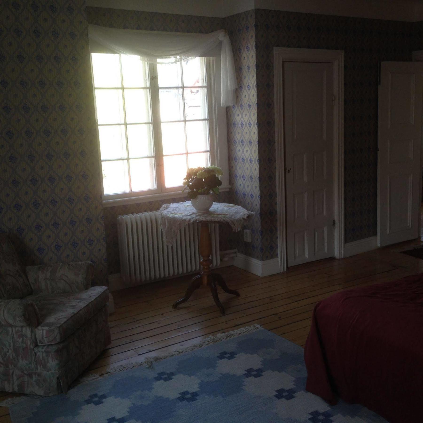 Stockholm B&B Cottage Нака Екстериор снимка